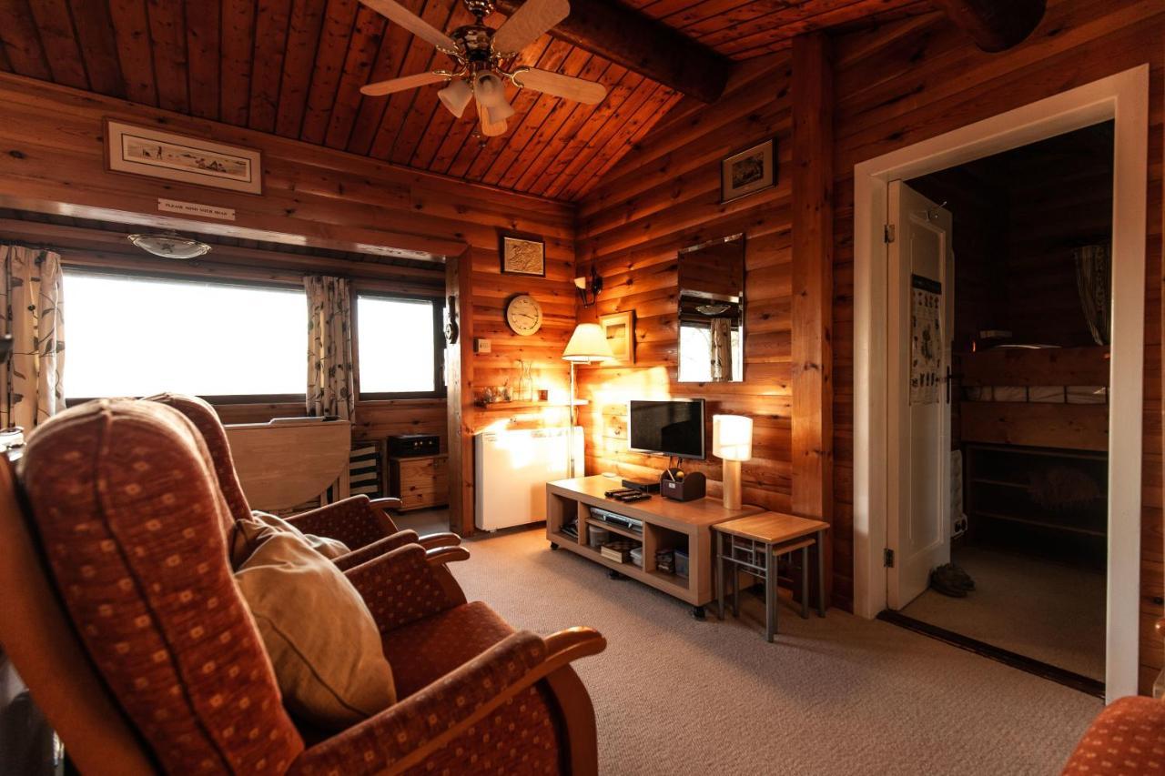 Rustic Log Cabin In Snowdonia By Seren Short Stays Trawsfynydd المظهر الخارجي الصورة